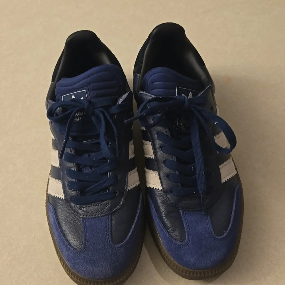 Adidas Women's Navy and White Samba Sneakers Sz 8.5 - Picture 2 of 8
